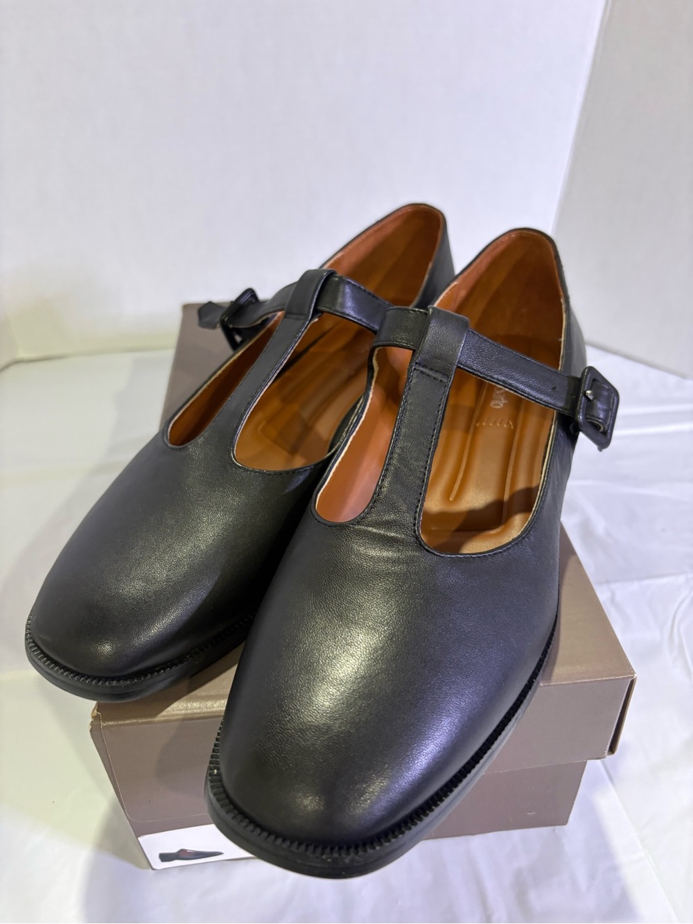 Franco Sarto Black Leather T-Strap Flats. Never worn. Price was $140